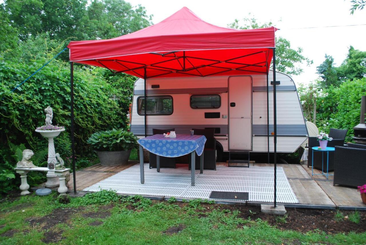 B&B Oeland Caravan "Juf Jansen" Ottoland Dış mekan fotoğraf